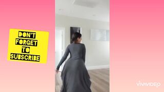 girls showing boobs