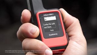 Garmin inReach Mini 2, Lightweight and Compact Satellite Communicator,