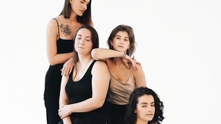 TOGETHER SITTING