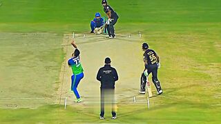 M Haris Knocks against Multan Sultans in Psl 8