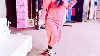 Enjoy  anuty full mood good dance