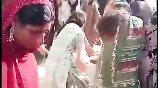Deasi dance  very best full enjoy