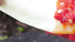 Curry eating