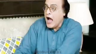 Momo Ne Shuru Ki Ek Aur Shadi Ki Tayari"