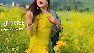 Aunty  very hot  enjoy  folwer