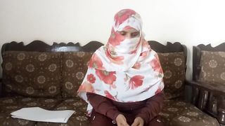 Bahawalpur Madni town frad by windlw  women