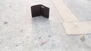 Condom_with_Wallet_Twist_Prank_%F0%9F%98%82%F0%9F%98%82____Condom_Wallet_Prank_2023___%40ShainyKhan(720p).