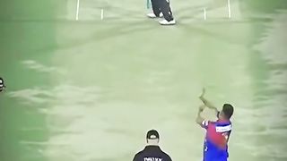 Amair vs Babar Azam in HBL PSL 8