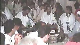 Aa ja vey aaja mahi akhiya dey Hanju wajan mar de