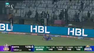 Quitta Gladiators Against Karachi Kings|Last overs