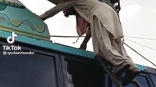 Gareeb kie roti ka sawal