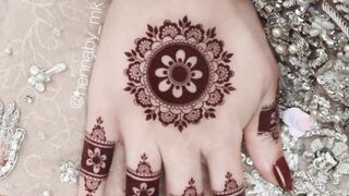 Simple mehndi designs