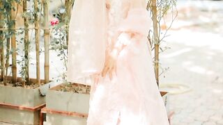 Mawra Hocane |