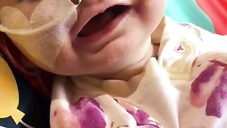 دعا کریں اللہ تعالیٰ اس بچے شفاء عطا فرمائے آمین ثم آمین