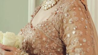 Ayezahkhan looks stunning glam natural look