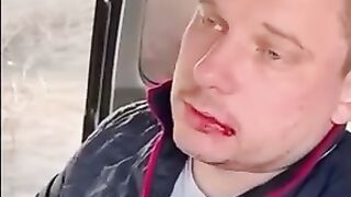 Ось цей українець брав $2000 за вивіз людей з Маріуполя. Відео зізнання 2