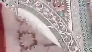 درود شریف کا ورد کرتے رہے