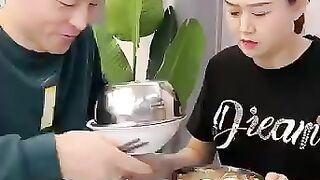 Chaine husband wife good eating food