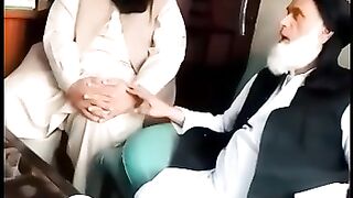 Mufti kifayt Ulla sb