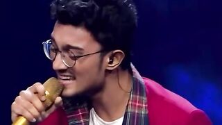 Rishi singh best performence in indian idol 13