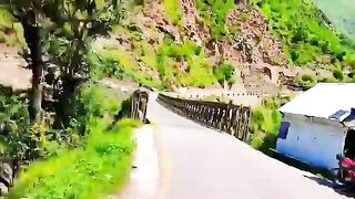 خوبصورت نیلم ویلی