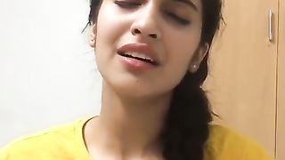 Tu thodi der Shreya Ghoshal Cover by Simran Kaur.