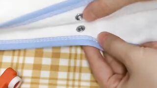 Pliers button press tool with 25 buttons