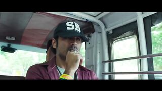 Dhanush's mass bite scene