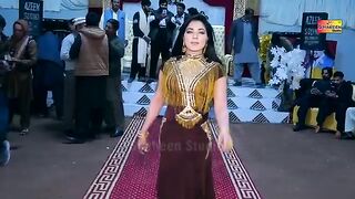 Mehboob Mere - Mehak Malik - Bollywood Mujra Dance 2020 - #Shaheen_Studio