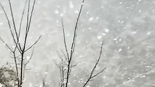 Snow in slow motion