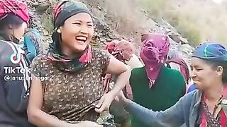 Nepali aunty  full masti