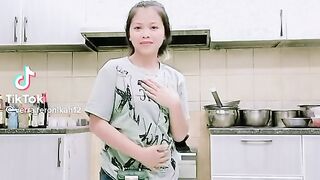 Indonesia  aunty nice  dance