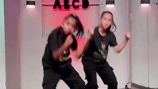 Duo Dance