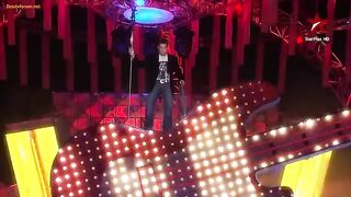 salman khan  -  A SUPER HOT Performance 2012