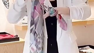 Scarf styles tutorial for women.