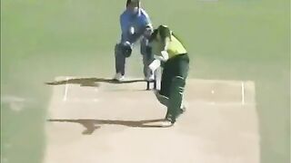 Inzaman ul haq's 13 best sixes Cricket Channel