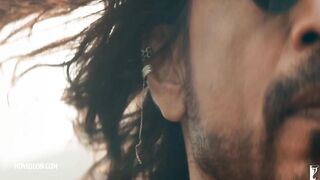 Jhoome Jo Pathaan - Pathaan Ft. Shah Rukh Khan_HD_720p-