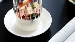 Cute Striped Glass Cups Breakfast Oatmeal Mug Household Ice Cream Yogurt Milk Juice Wine Cup Temperature Resistant Glass Cafe-
