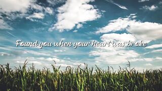 Halsey - Without Me (Lyrics)/found you when your heart was broke ..