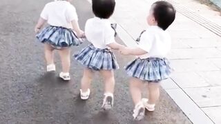 Triplets Walking | This is so cute | Triples running