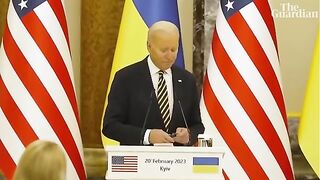 US_stands_with_Ukraine,_says_Joe_Biden_eduring_surprise_visit_to_Kyiv