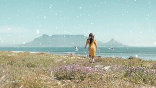 Relaxing in winter with Nature Birds