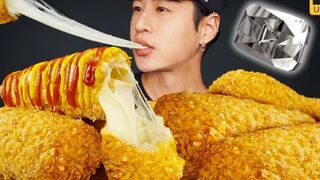 ASMR_FRIED_CHICKEN,_CHEESE_STICKS,_CHEESE_CORN_and_CHEESE_FONDUE_MUKBANG_(No_Talking)_EATING_SOUNDS