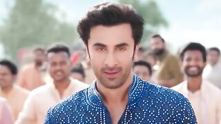 File name Show Me The Thumka (Song) Tu Jhoothi Main Makkaar _Ranbir_Shraddha_Pritam_Sunidhi_Shashwat_Amitabhb(HD))