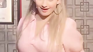 Dance queen | rate this dance 1to5