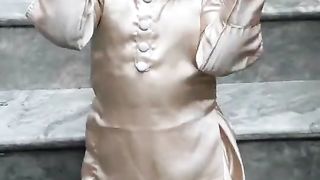 Baby dance