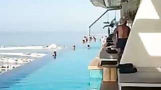 Aura Skypool 2