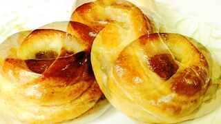 Булочки с повидлом/Jam Buns
