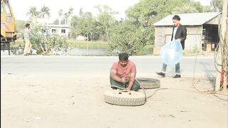 Tyre Blast Prank Of Big Popping Balloons..mp4