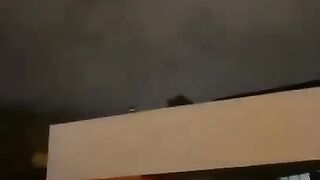 Ovni filmado em Madrid